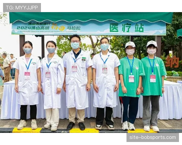 马拉松赛季启动 各地赛事医疗保障投入创新高彰显健康护赛新趋势