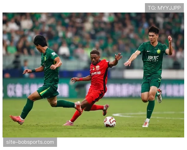 上海海港射门转化率持续低迷 六场比赛仅取一胜 上海海港射门转化率持续低迷 六场比赛仅取一胜